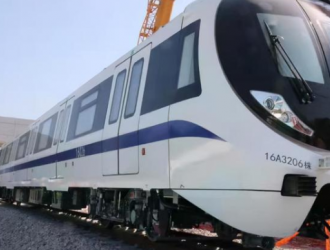 明年通車！地鐵16號線首列車到段