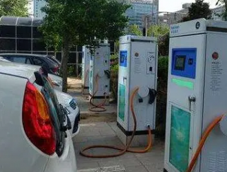 濟南今年將新建1.7萬個充電樁，1萬個5G基站