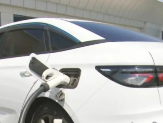 寶應首個自助電動汽車充電站來了！