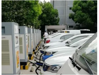 星星充電紫金港超級(jí)充電站啟用