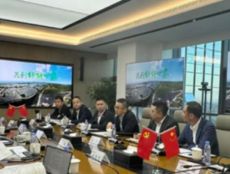 隆基綠能副總裁佘海峰一行拜訪三峽能源